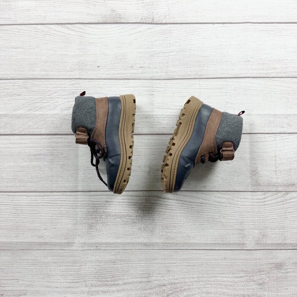 Carter's Kids Blue & Brown Duck Boots All-Weather Lace-Up 10 - Picture 4 of 6